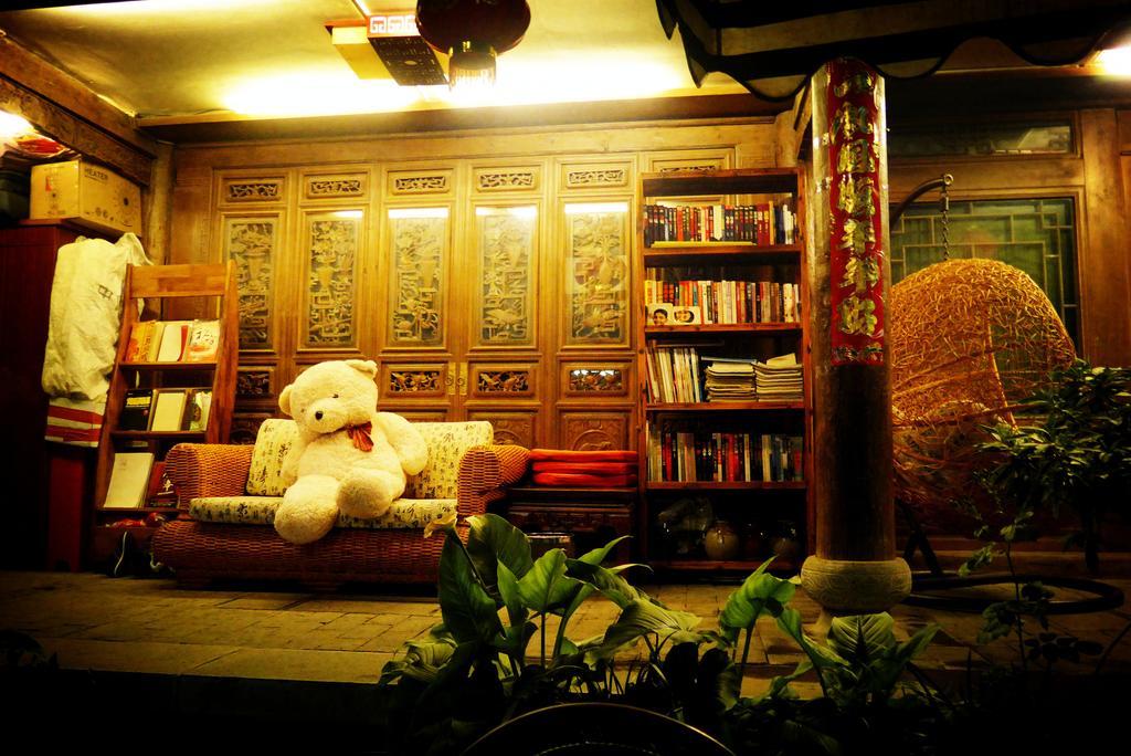 Yi Liu Hostel Lijiang  Exterior photo
