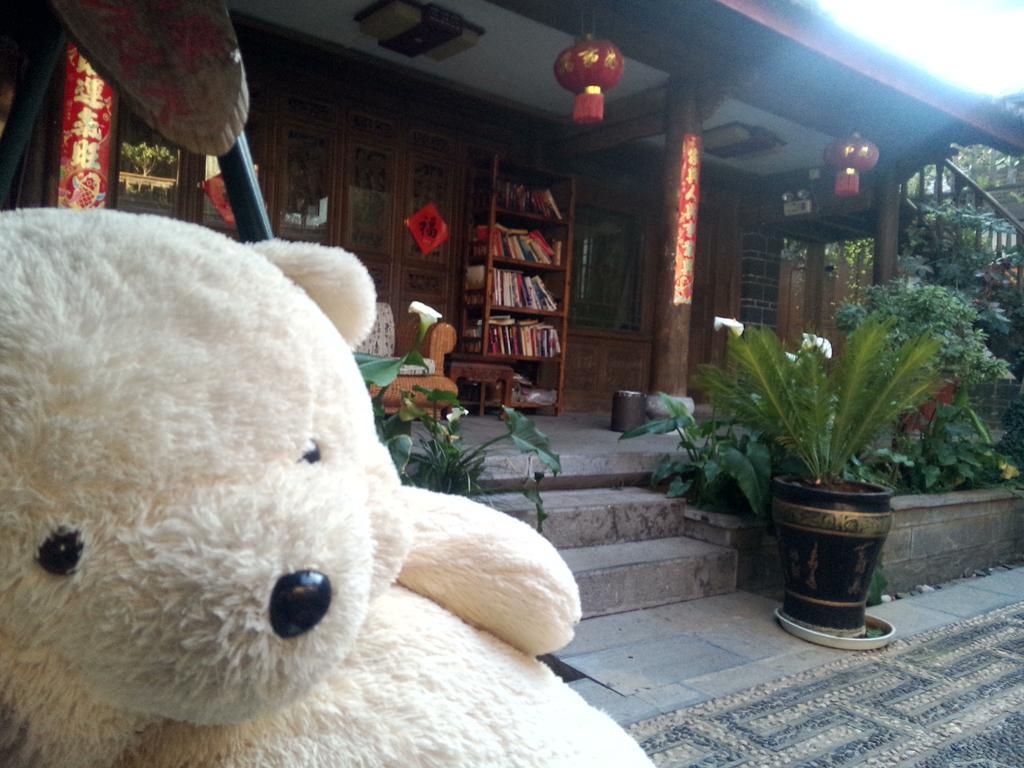 Yi Liu Hostel Lijiang  Exterior photo